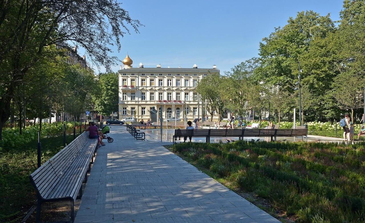 Lumina Apart Near Moniuszko Park Lodz Apartment ภายนอก รูปภาพ